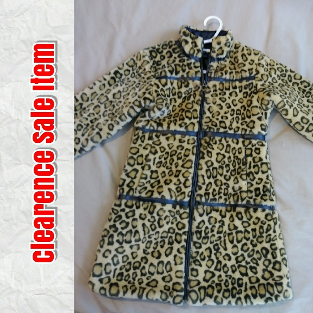 Faux fur Leopard Print Coat